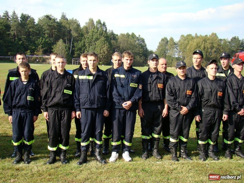 Zdjęcie w galerii na portalu naszraciborz.pl: Strażacy świętowali dekadę współpracy wiadomości z regionu