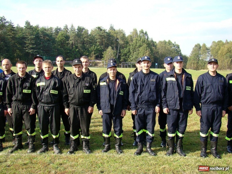 Zdjęcie w galerii na portalu naszraciborz.pl: Strażacy świętowali dekadę współpracy wiadomości z regionu