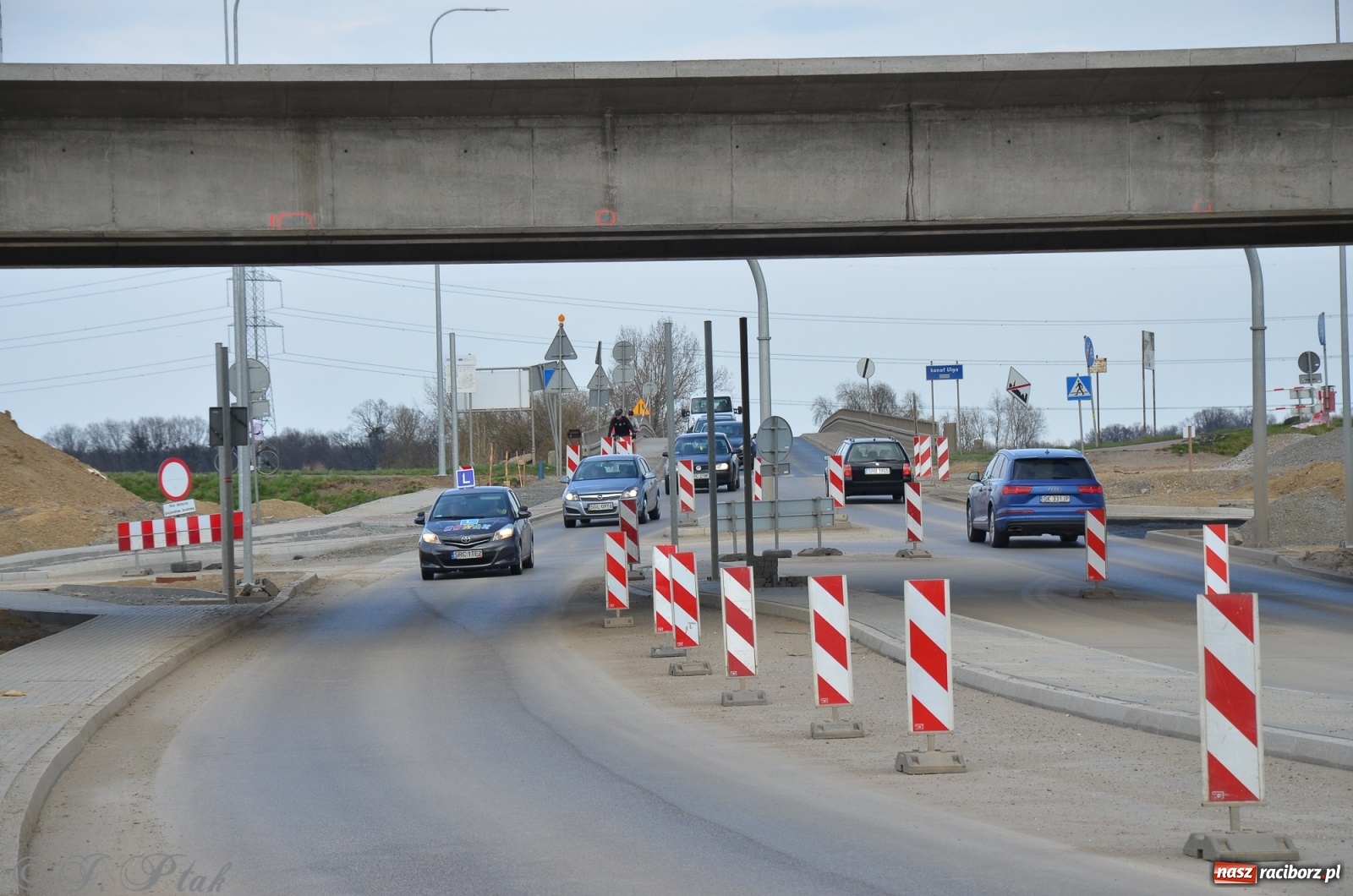 Zdjęcie w galerii na portalu naszraciborz.pl: Wschodnia obwodnica Raciborza rośnie jak na drożdżach [FOTO i WIDEO] wiadomości z regionu