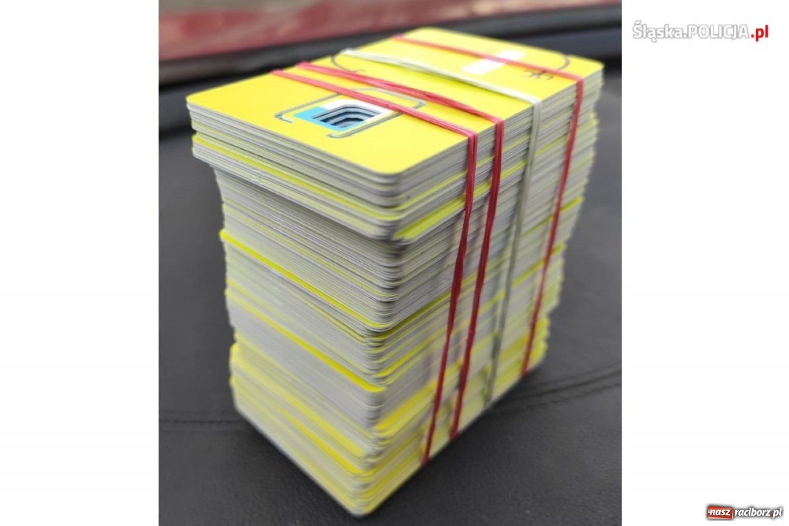 Zdjęcie w galerii na portalu naszraciborz.pl: Cyberprzestępcy w rękach policji. To oni wysyłali oszukańcze SMS-y wiadomości z regionu