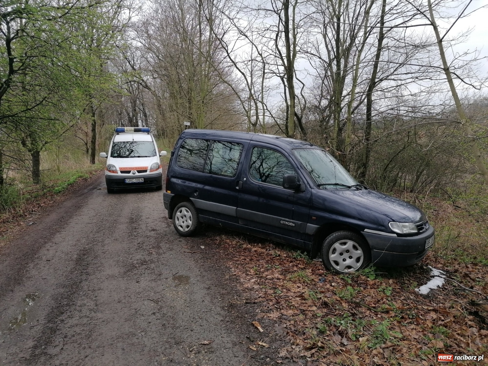 Zdjęcie w galerii na portalu naszraciborz.pl: Dzięki pomocy Straży Miejskiej skradziony samochód wrócił do właściciela wiadomości z regionu