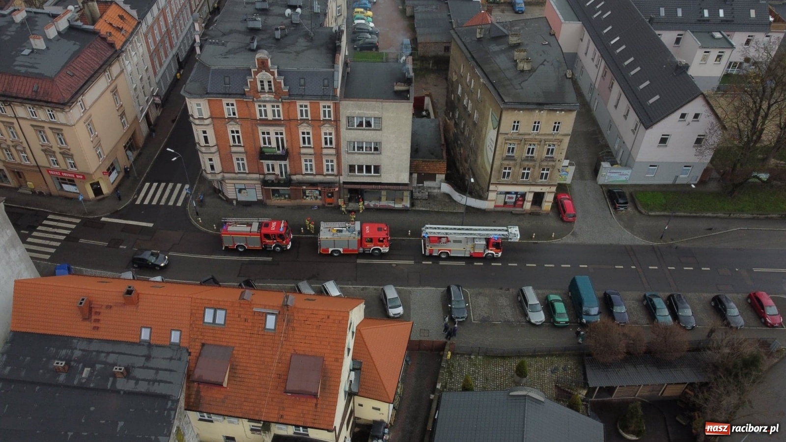 Zdjęcie w galerii na portalu naszraciborz.pl: Raport 998. Zapach dymu zaniepokoił sąsiadów wiadomości z regionu