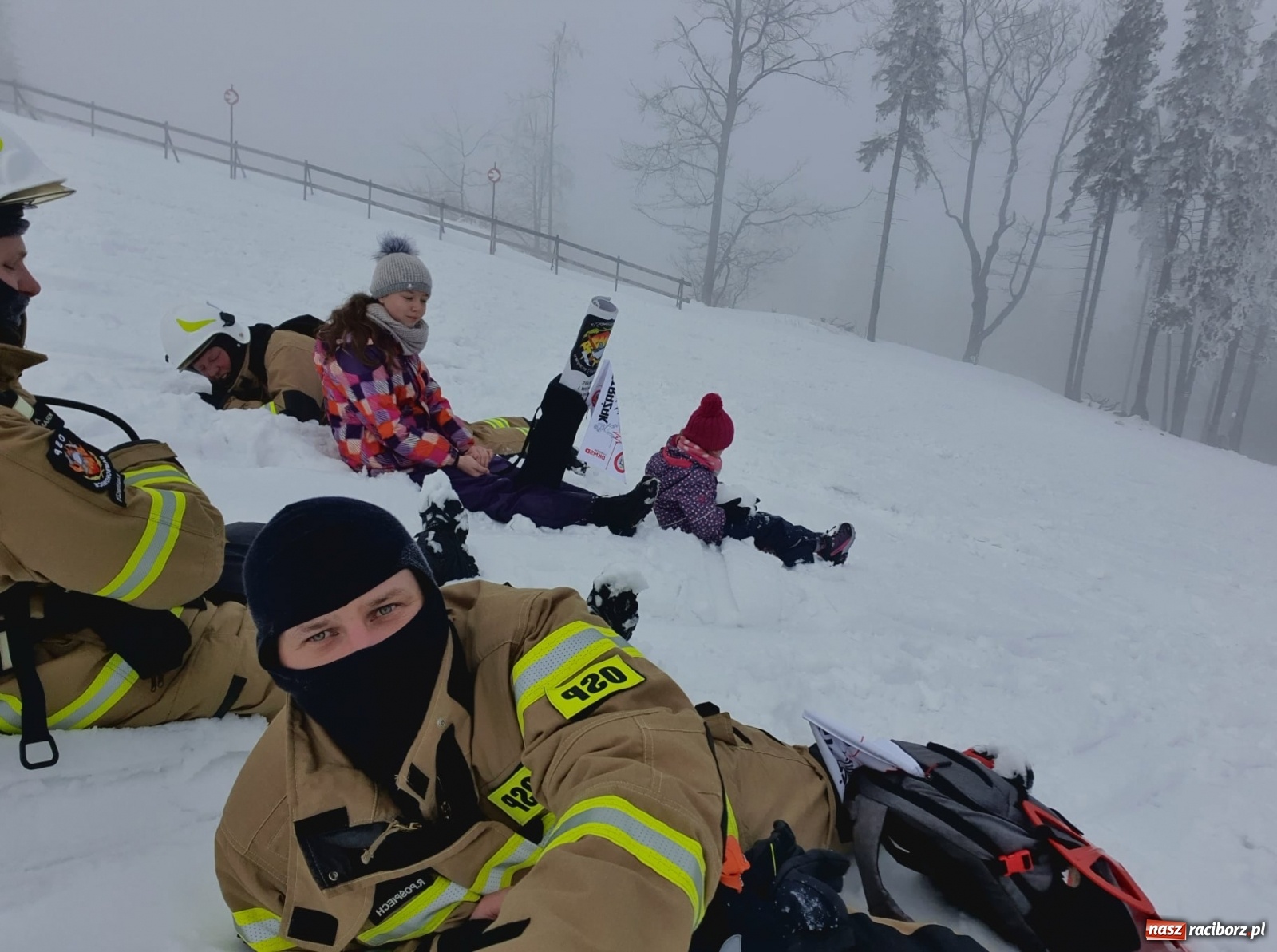 Zdjęcie w galerii na portalu naszraciborz.pl: OSP Samborowice w drodze na szczyty [FOTO] wiadomości z regionu