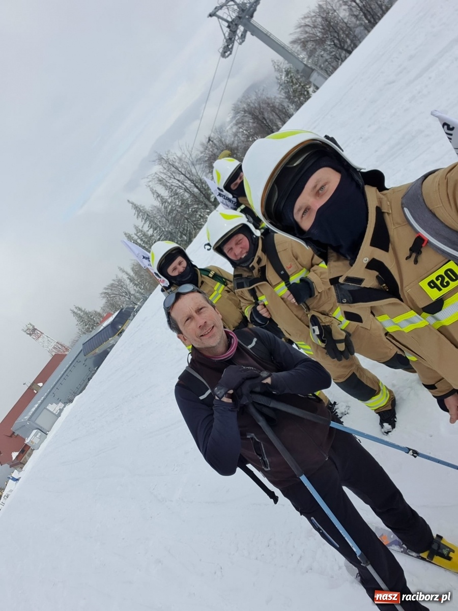 Zdjęcie w galerii na portalu naszraciborz.pl: OSP Samborowice w drodze na szczyty [FOTO] wiadomości z regionu