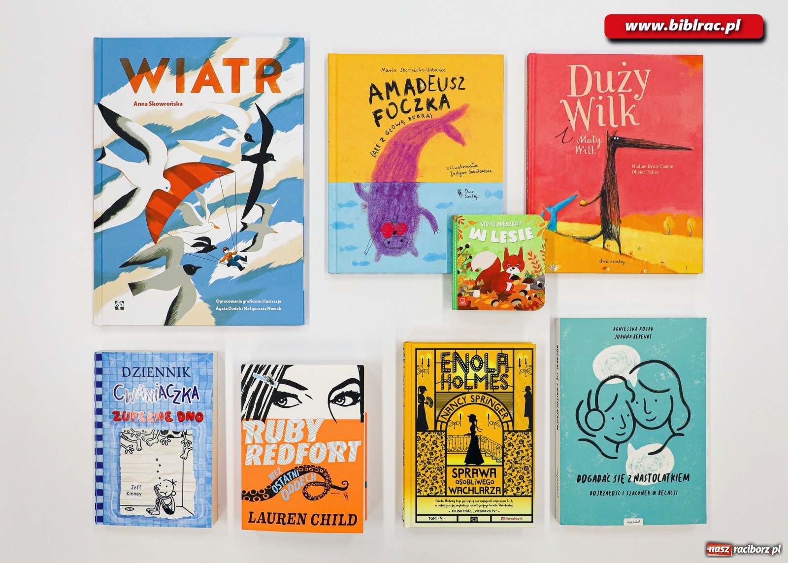 Zdjęcie w galerii na portalu naszraciborz.pl: Raciborska biblioteka pełna książkowych nowości wiadomości z regionu