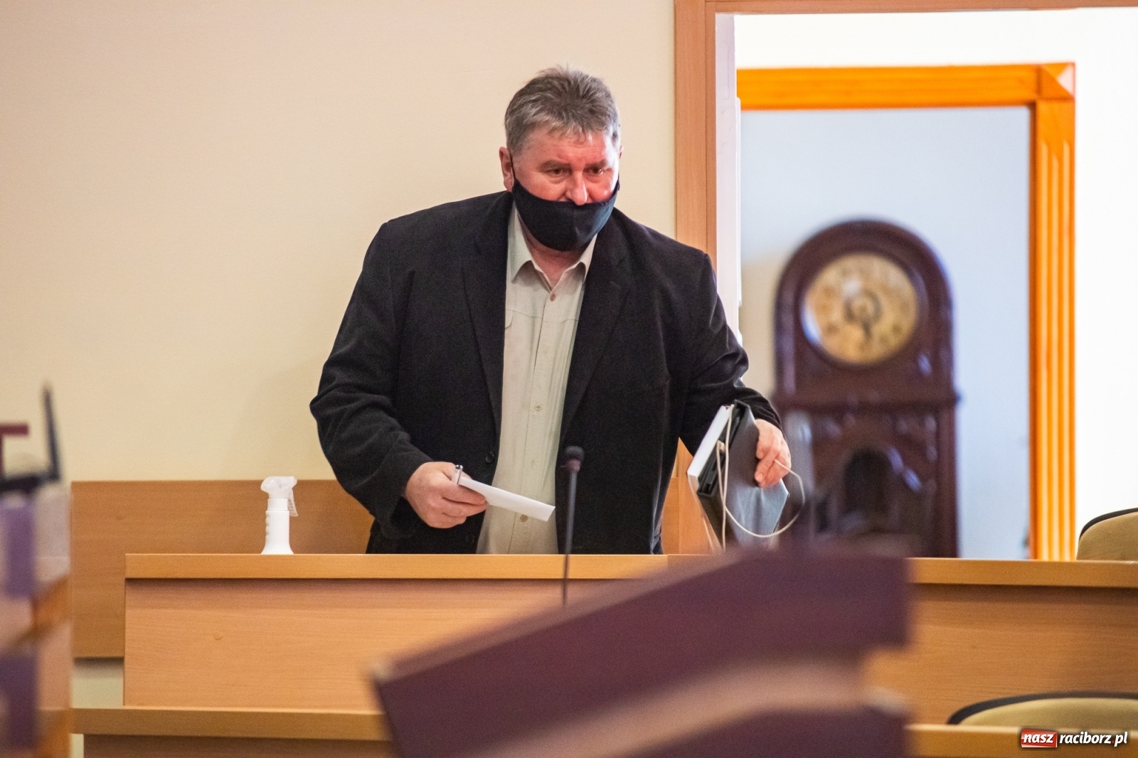 Zdjęcie w galerii na portalu naszraciborz.pl: Deficyt szybko rośnie. Obradowała komisja gospodarki wiadomości z regionu