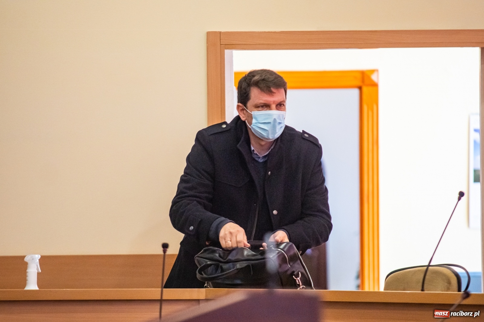 Zdjęcie w galerii na portalu naszraciborz.pl: Deficyt szybko rośnie. Obradowała komisja gospodarki wiadomości z regionu