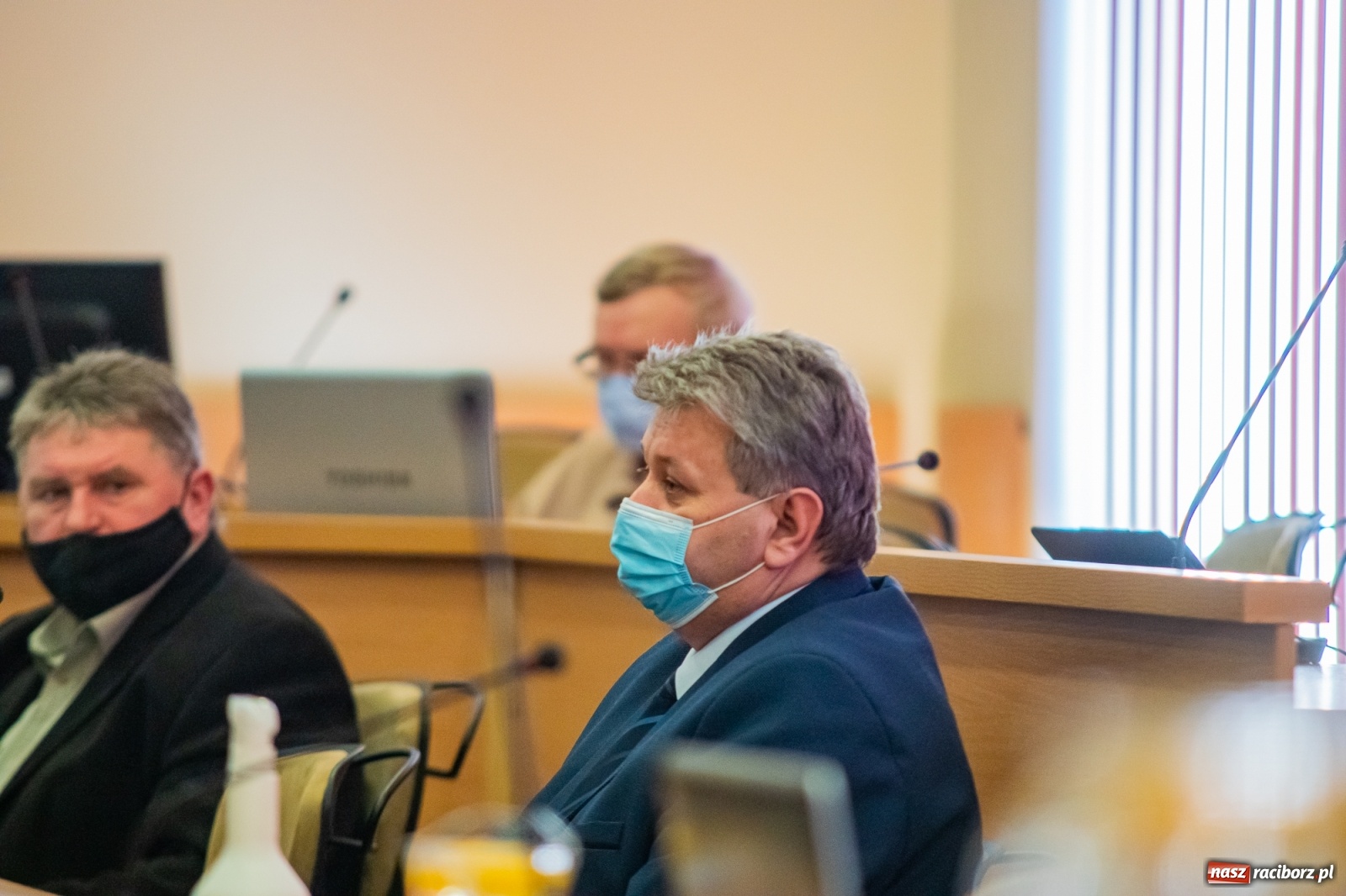 Zdjęcie w galerii na portalu naszraciborz.pl: Deficyt szybko rośnie. Obradowała komisja gospodarki wiadomości z regionu