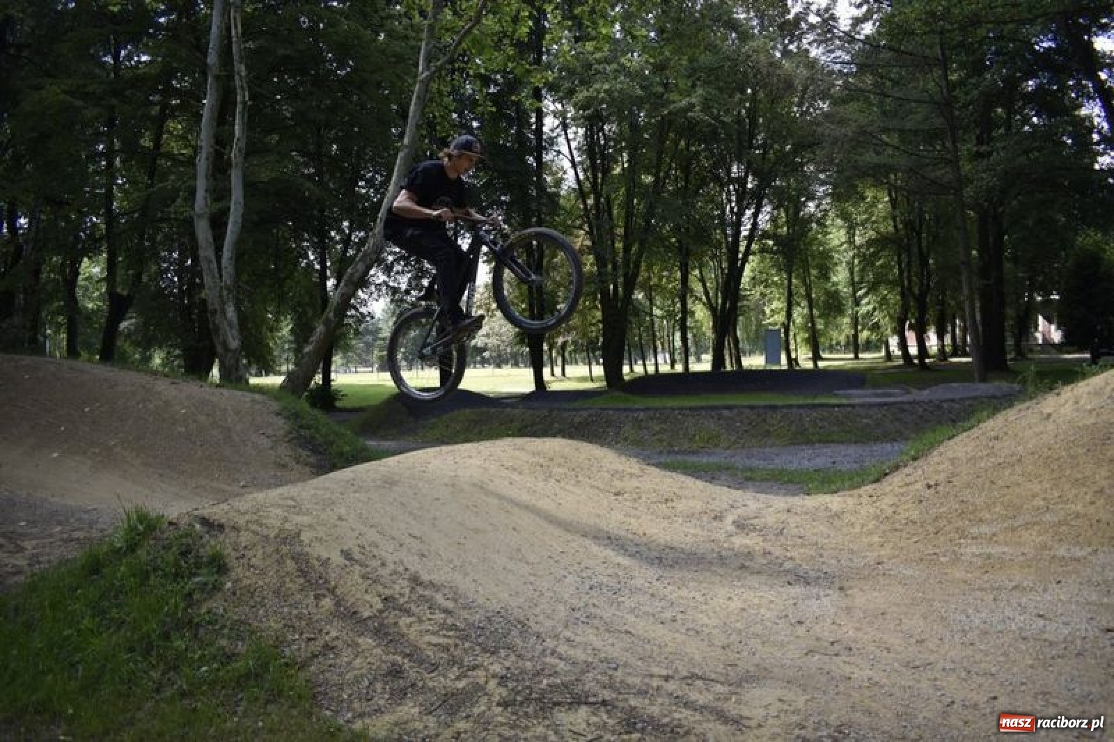 Zdjęcie w galerii na portalu naszraciborz.pl: Racibórz. Spór o lokalizację pumptracku wiadomości z regionu