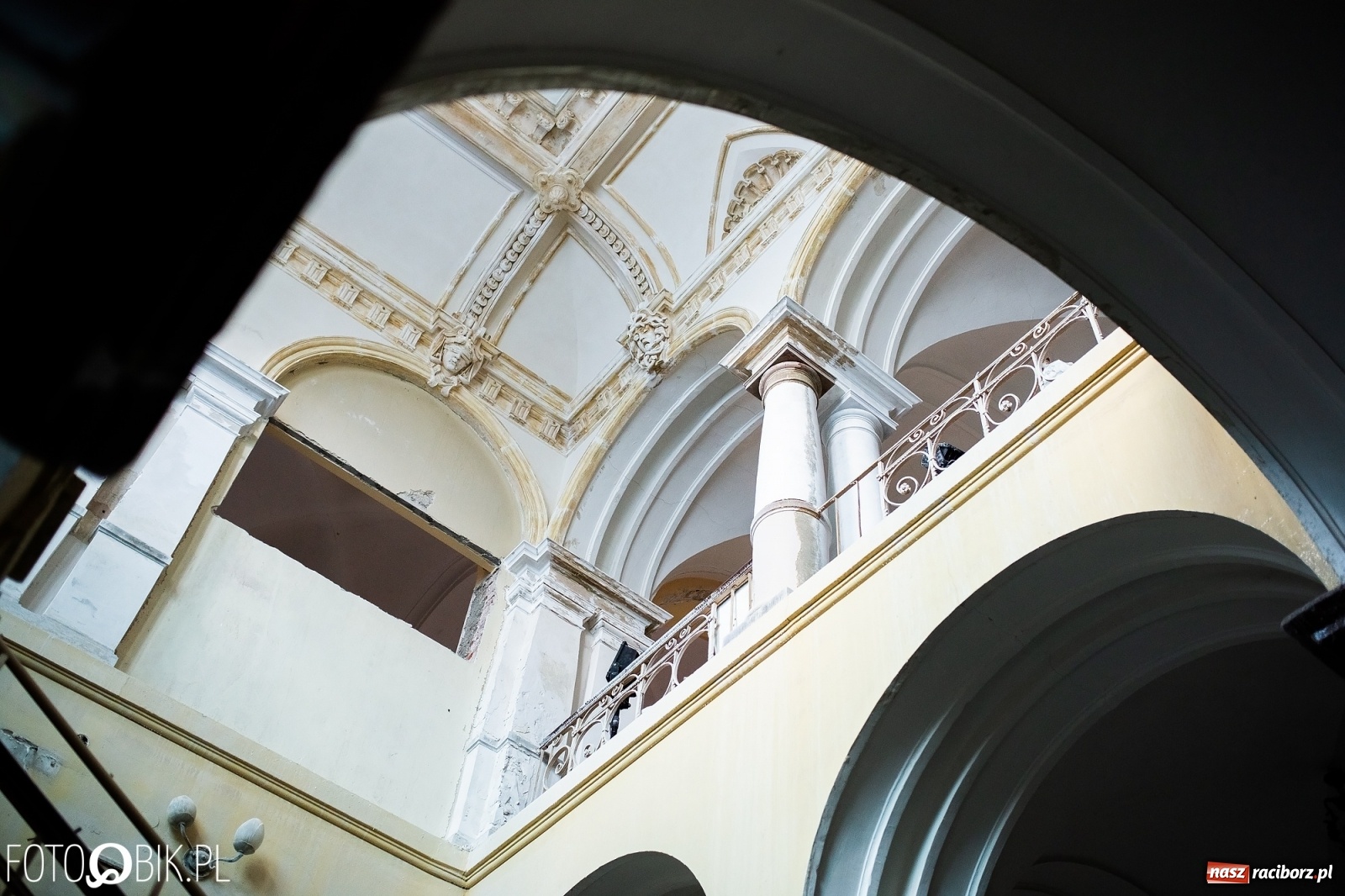 Zdjęcie w galerii na portalu naszraciborz.pl: Ministerstwo sprawiedliwości sfinansuje prace konserwatorskie w dawnym sądzie krajowym wiadomości z regionu