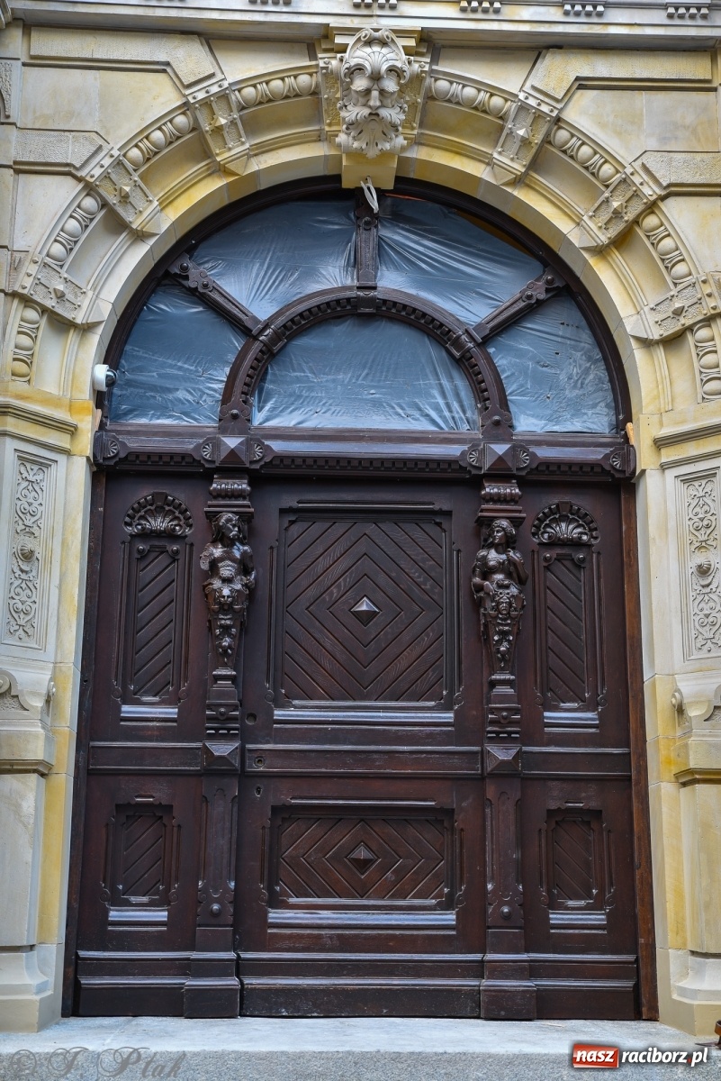 Zdjęcie w galerii na portalu naszraciborz.pl: Ministerstwo sprawiedliwości sfinansuje prace konserwatorskie w dawnym sądzie krajowym wiadomości z regionu