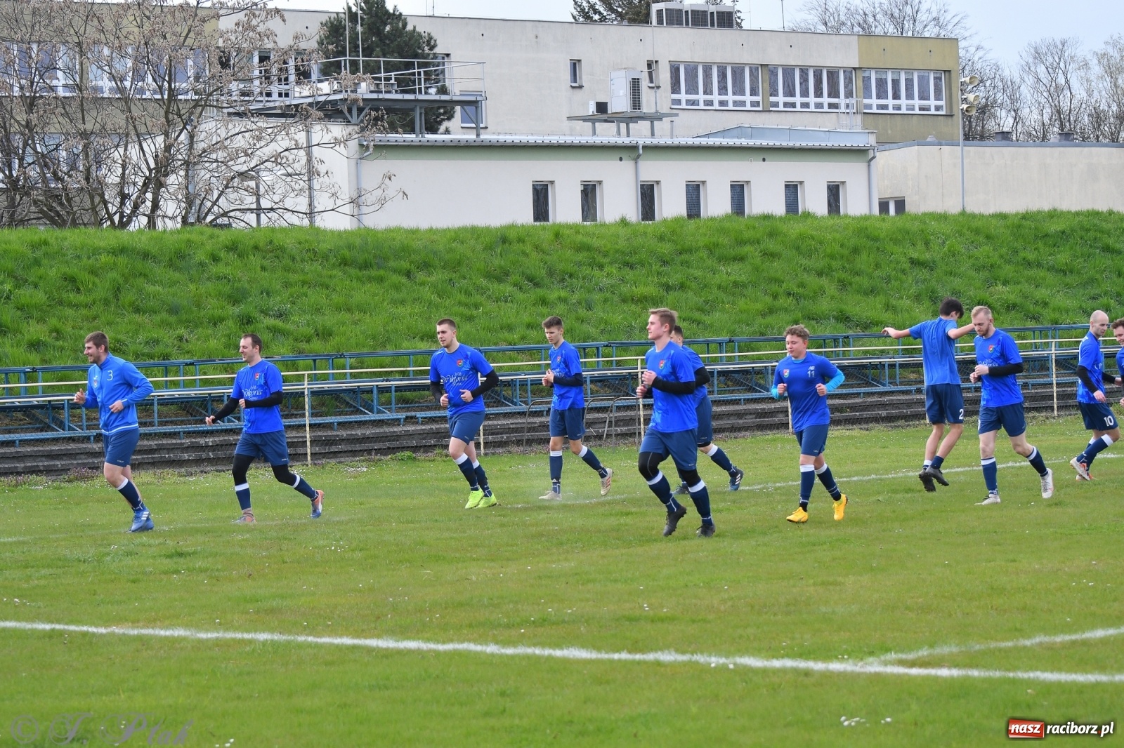 Zdjęcie w galerii na portalu naszraciborz.pl: Lider z Raszczyc mocniejszy od Pietrowic Wielkich wiadomości z regionu