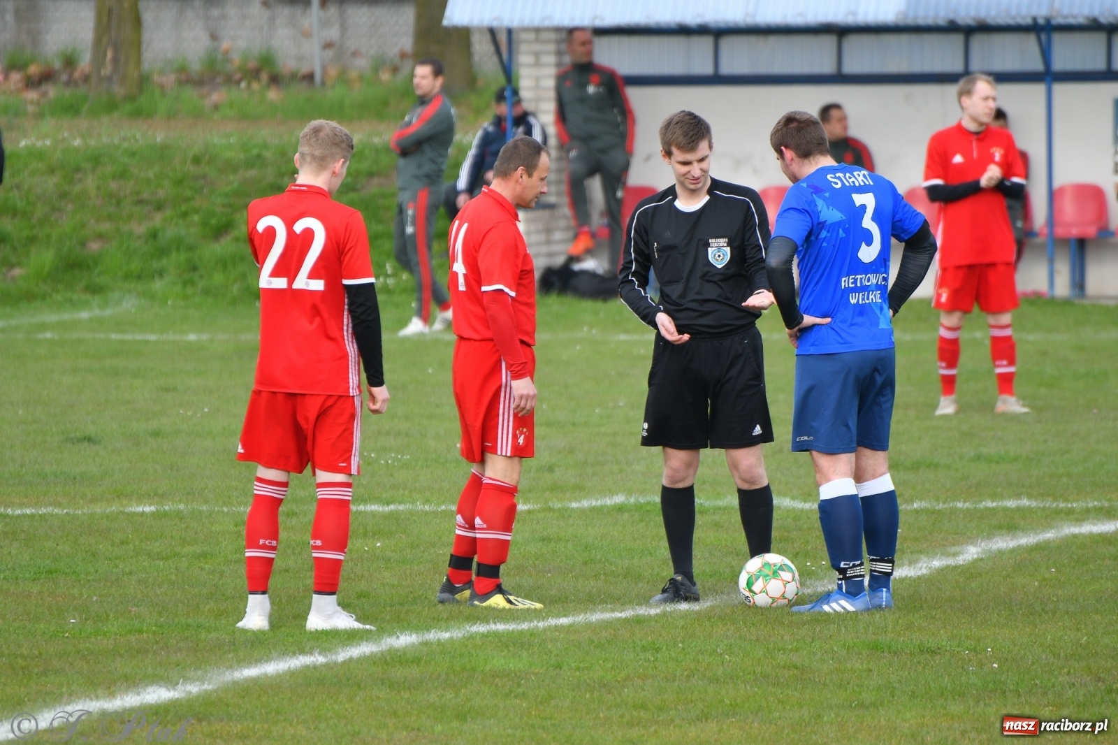 Zdjęcie w galerii na portalu naszraciborz.pl: Lider z Raszczyc mocniejszy od Pietrowic Wielkich wiadomości z regionu