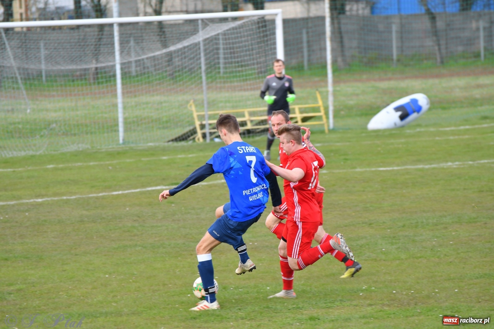 Zdjęcie w galerii na portalu naszraciborz.pl: Lider z Raszczyc mocniejszy od Pietrowic Wielkich wiadomości z regionu