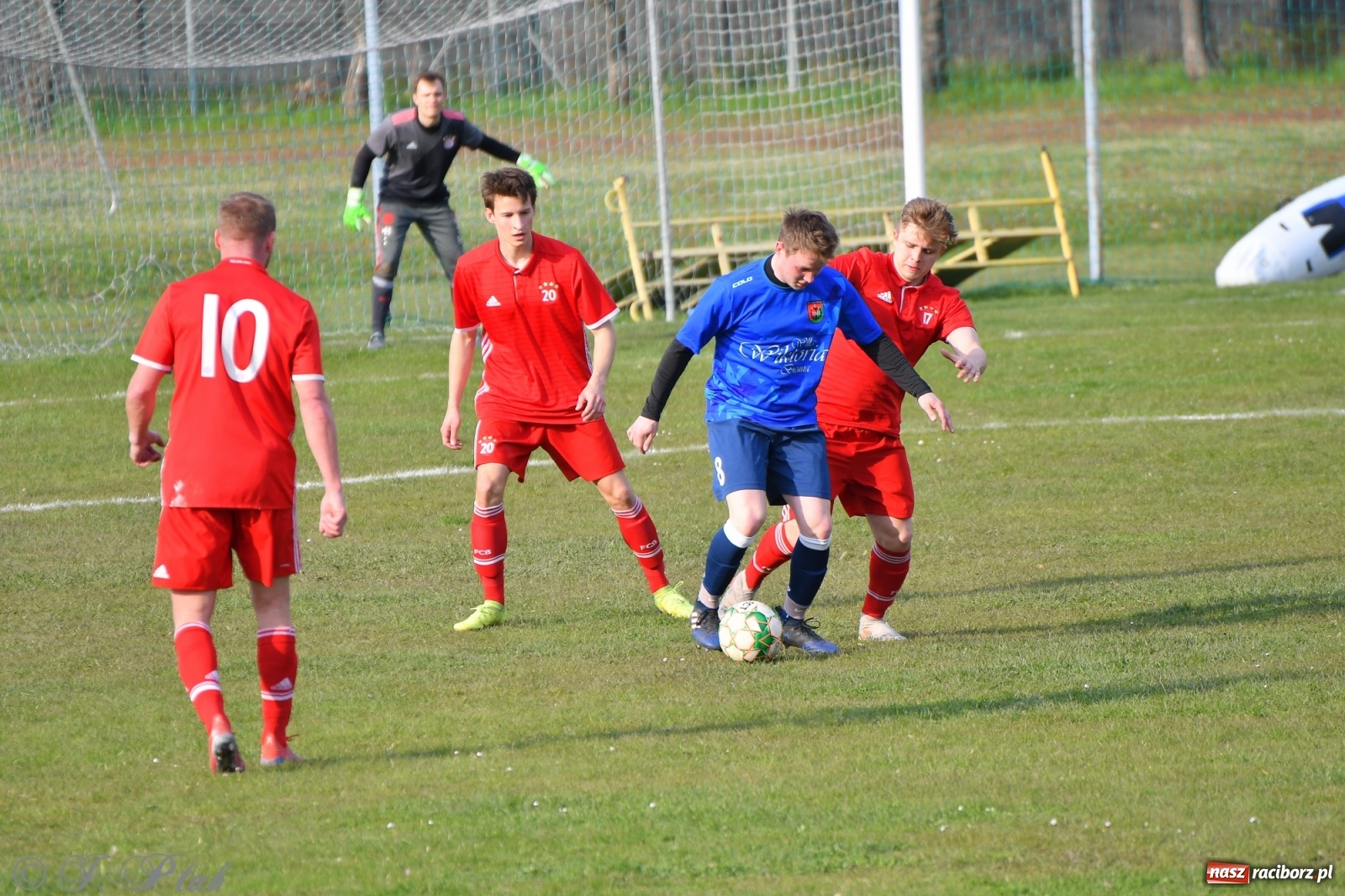 Zdjęcie w galerii na portalu naszraciborz.pl: Lider z Raszczyc mocniejszy od Pietrowic Wielkich wiadomości z regionu