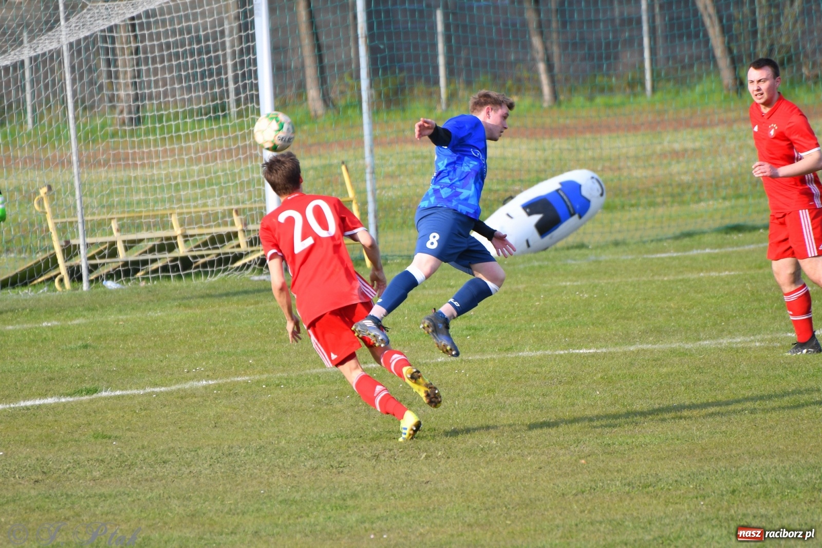 Zdjęcie w galerii na portalu naszraciborz.pl: Lider z Raszczyc mocniejszy od Pietrowic Wielkich wiadomości z regionu