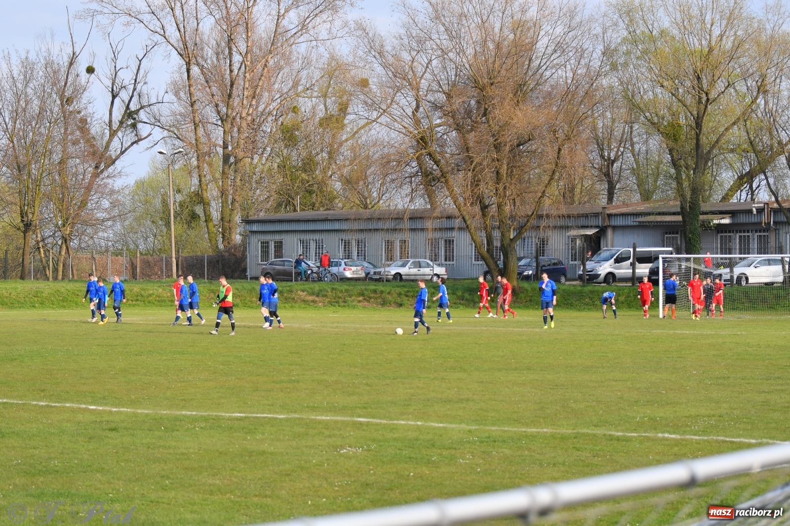 Zdjęcie w galerii na portalu naszraciborz.pl: Lider z Raszczyc mocniejszy od Pietrowic Wielkich wiadomości z regionu