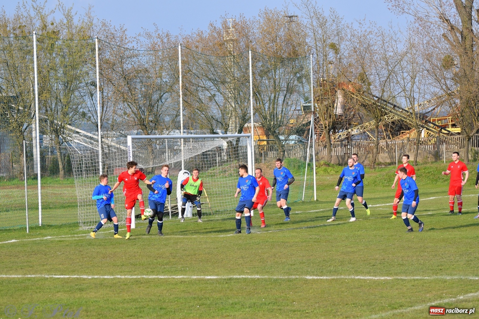 Zdjęcie w galerii na portalu naszraciborz.pl: Lider z Raszczyc mocniejszy od Pietrowic Wielkich wiadomości z regionu