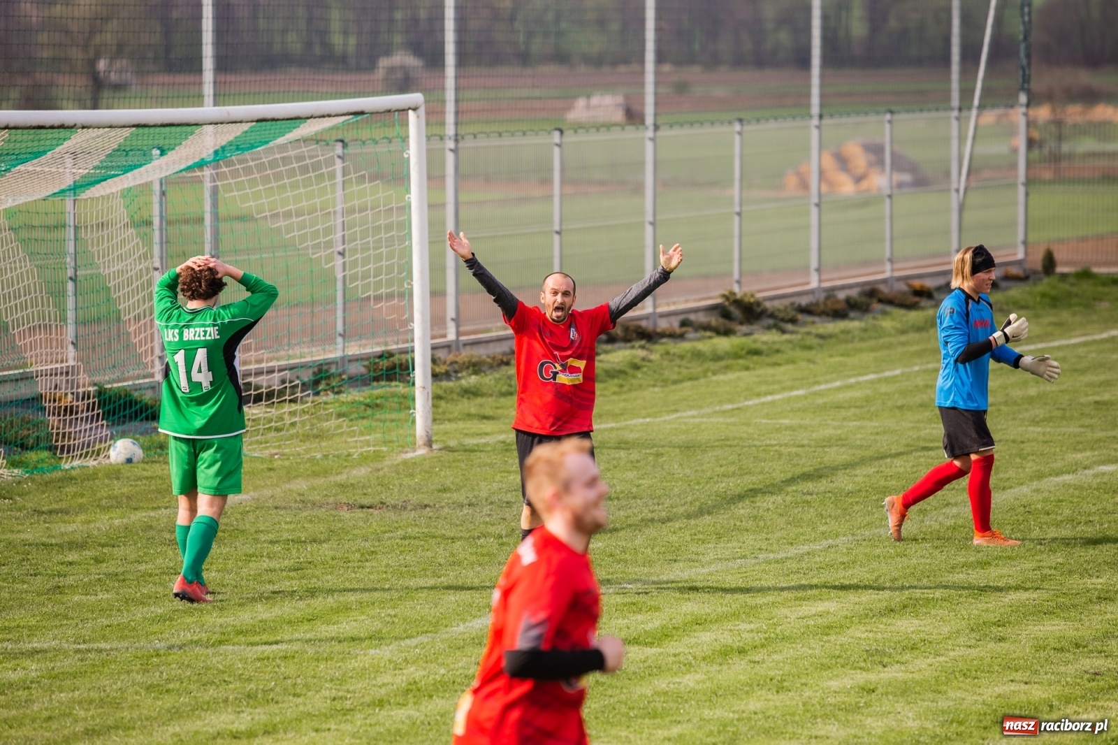 Zdjęcie w galerii na portalu naszraciborz.pl: C klasa. Ruch lepszy na starcie rundy wiosennej [FOTO] wiadomości z regionu