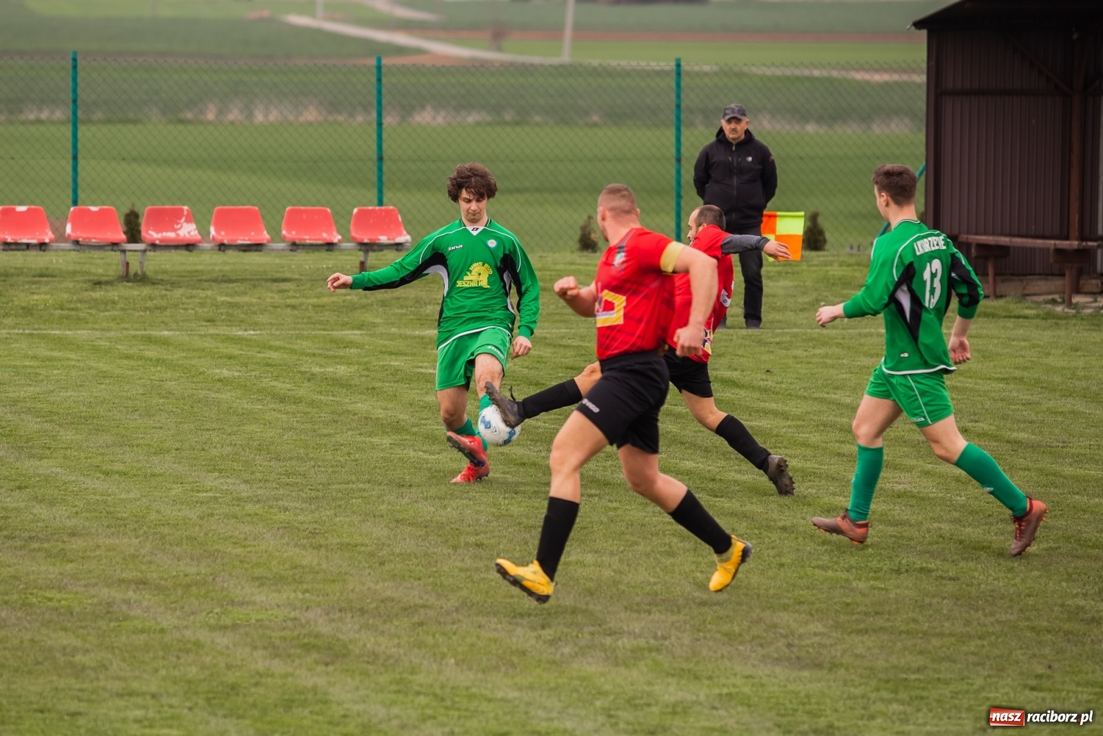 Zdjęcie w galerii na portalu naszraciborz.pl: C klasa. Ruch lepszy na starcie rundy wiosennej [FOTO] wiadomości z regionu