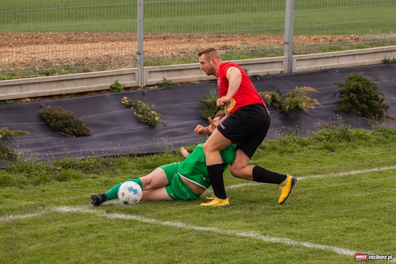 Zdjęcie w galerii na portalu naszraciborz.pl: C klasa. Ruch lepszy na starcie rundy wiosennej [FOTO] wiadomości z regionu