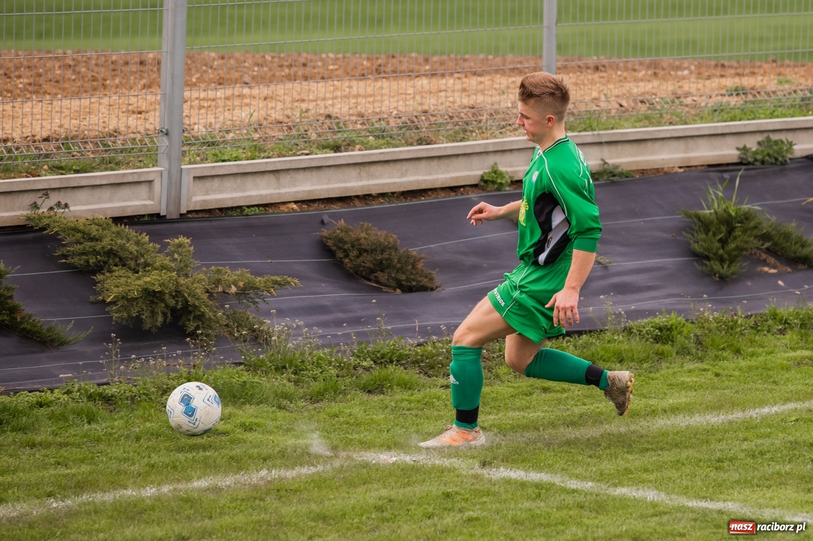 Zdjęcie w galerii na portalu naszraciborz.pl: C klasa. Ruch lepszy na starcie rundy wiosennej [FOTO] wiadomości z regionu
