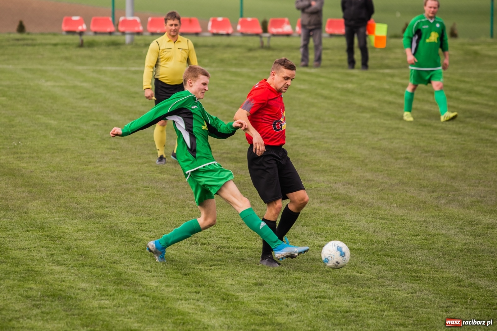 Zdjęcie w galerii na portalu naszraciborz.pl: C klasa. Ruch lepszy na starcie rundy wiosennej [FOTO] wiadomości z regionu