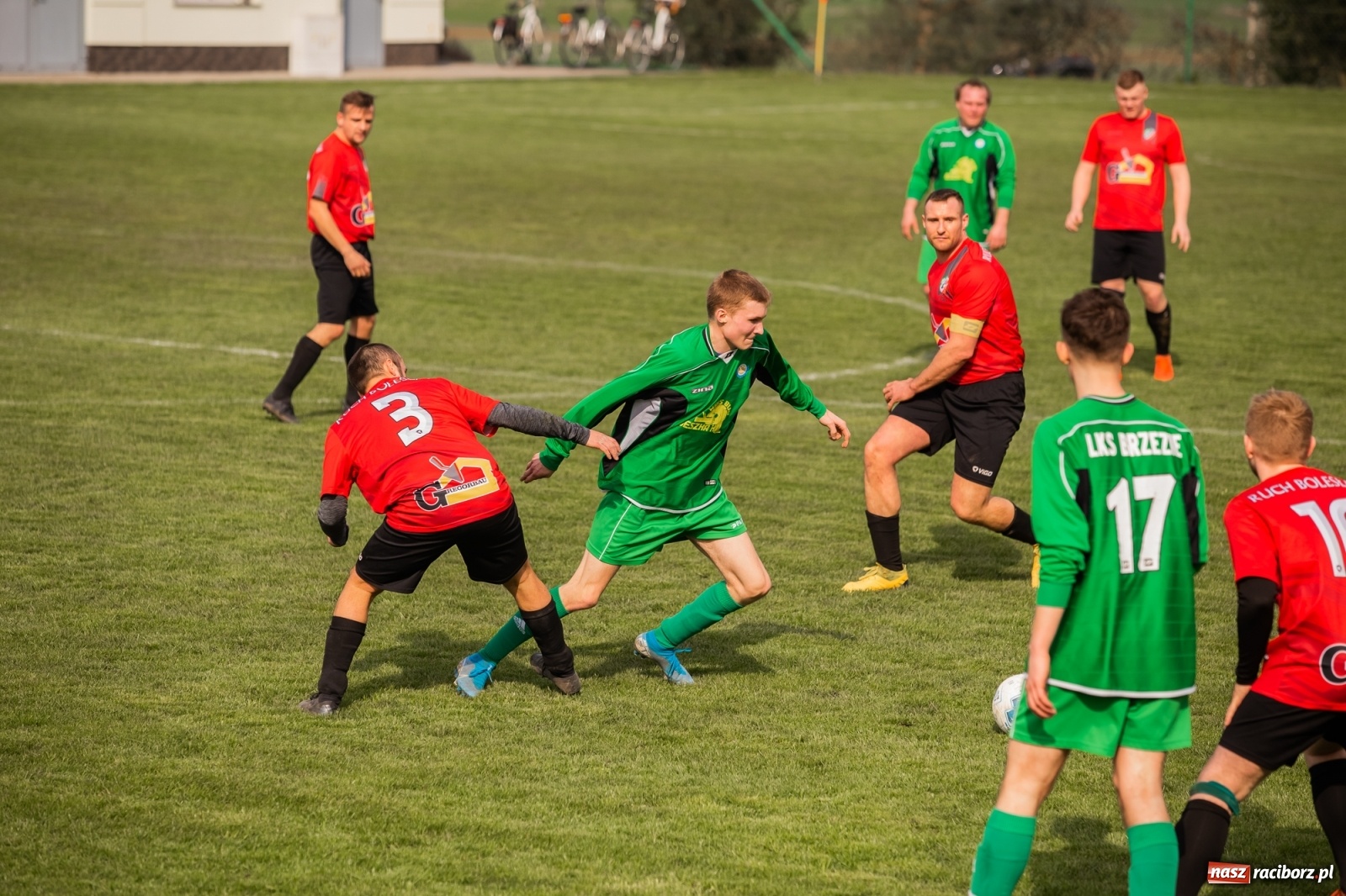 Zdjęcie w galerii na portalu naszraciborz.pl: C klasa. Ruch lepszy na starcie rundy wiosennej [FOTO] wiadomości z regionu