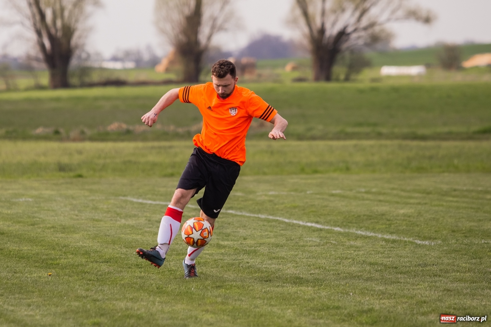Zdjęcie w galerii na portalu naszraciborz.pl: Cztery gole w trzynaście minut. Artur Leśniak prawie jak Robert Lewandowski [FOTO] wiadomości z regionu