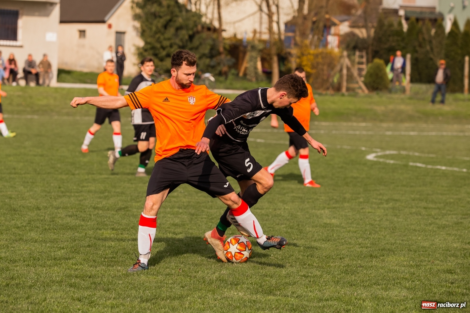 Zdjęcie w galerii na portalu naszraciborz.pl: Cztery gole w trzynaście minut. Artur Leśniak prawie jak Robert Lewandowski [FOTO] wiadomości z regionu