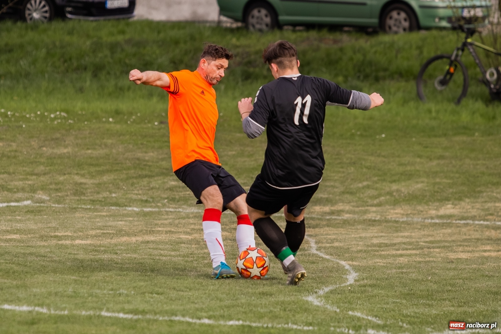 Zdjęcie w galerii na portalu naszraciborz.pl: Cztery gole w trzynaście minut. Artur Leśniak prawie jak Robert Lewandowski [FOTO] wiadomości z regionu