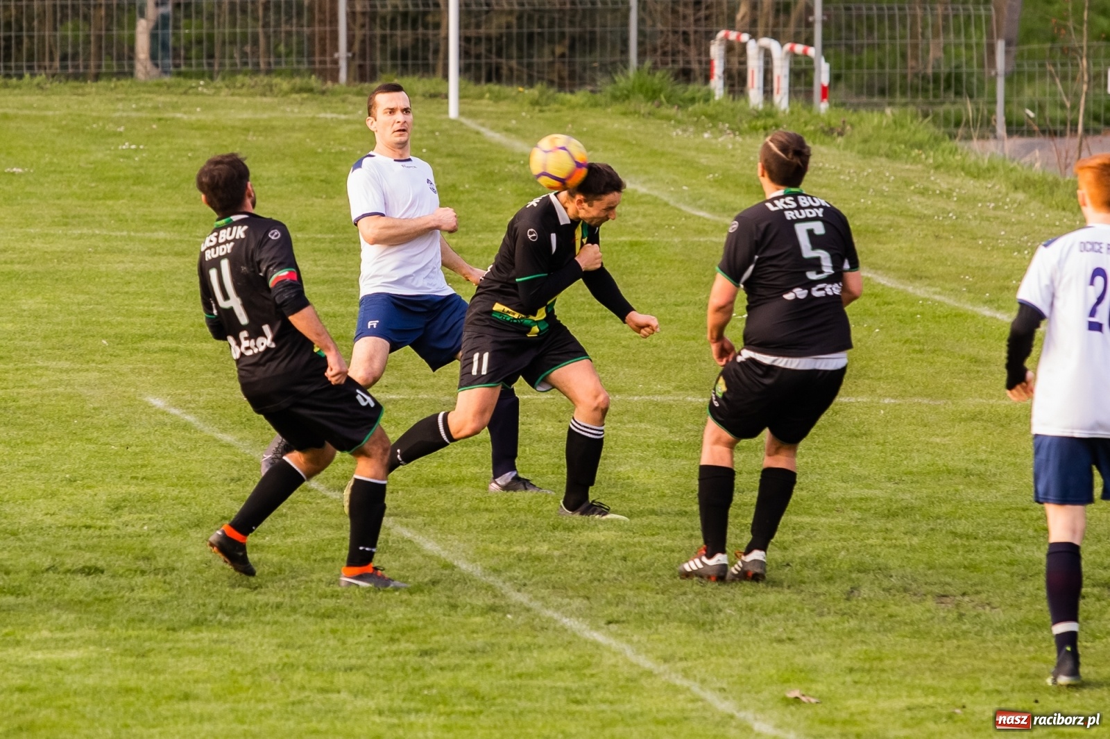 Zdjęcie w galerii na portalu naszraciborz.pl: Cztery do zera - Ocice żegnają outsidera [FOTO] wiadomości z regionu