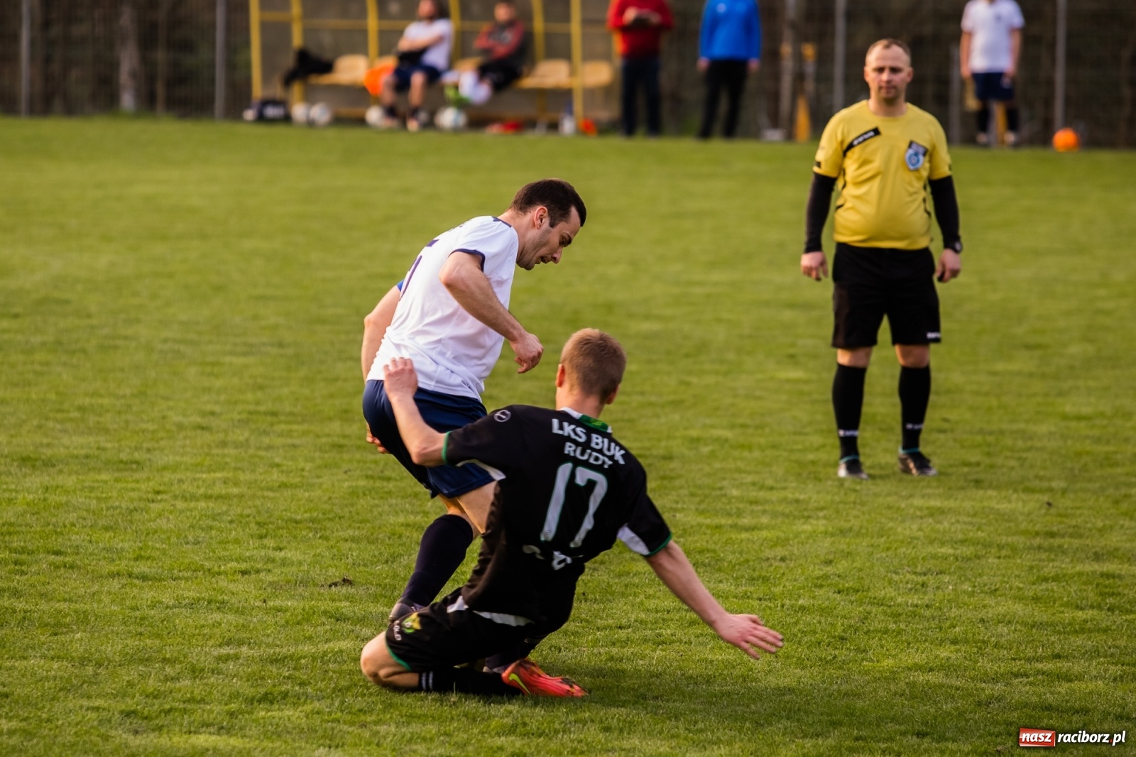 Zdjęcie w galerii na portalu naszraciborz.pl: Cztery do zera - Ocice żegnają outsidera [FOTO] wiadomości z regionu