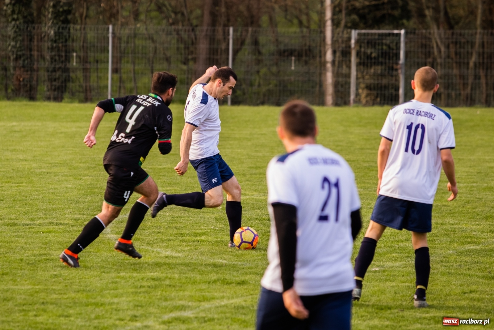 Zdjęcie w galerii na portalu naszraciborz.pl: Cztery do zera - Ocice żegnają outsidera [FOTO] wiadomości z regionu