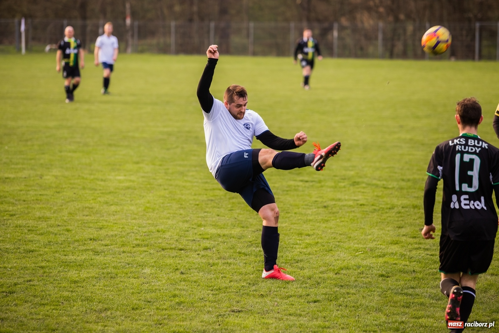 Zdjęcie w galerii na portalu naszraciborz.pl: Cztery do zera - Ocice żegnają outsidera [FOTO] wiadomości z regionu