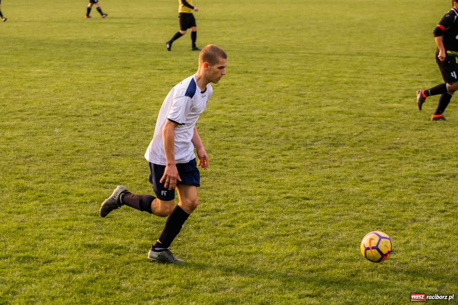 Zdjęcie w galerii na portalu naszraciborz.pl: Cztery do zera - Ocice żegnają outsidera [FOTO] wiadomości z regionu