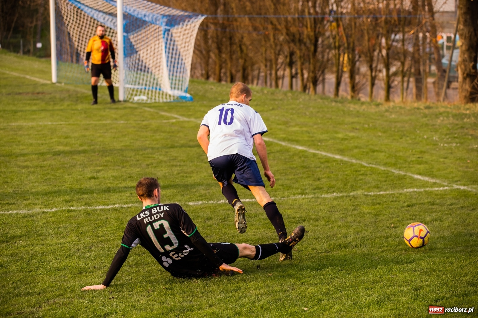 Zdjęcie w galerii na portalu naszraciborz.pl: Cztery do zera - Ocice żegnają outsidera [FOTO] wiadomości z regionu