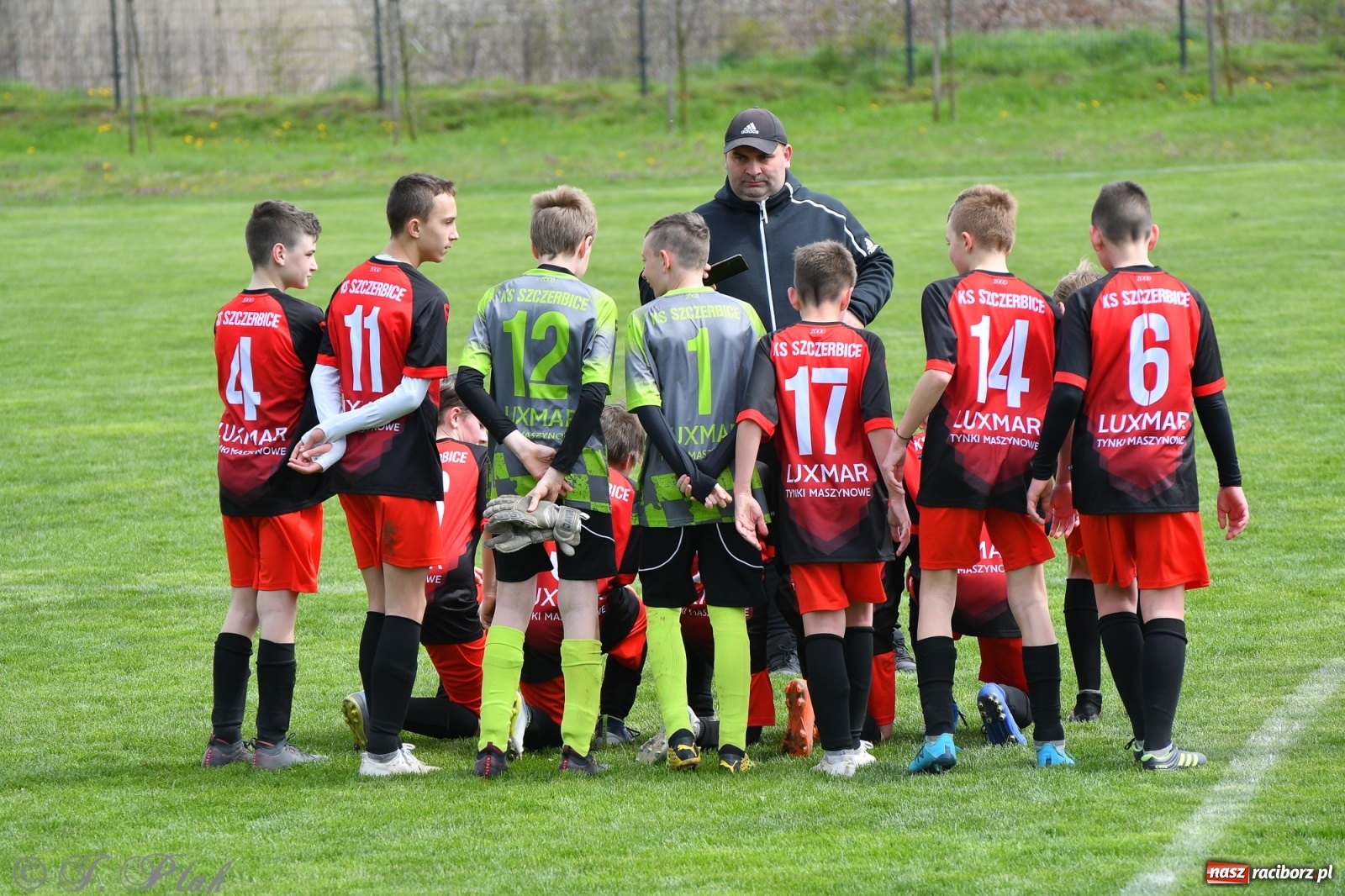 Zdjęcie w galerii na portalu naszraciborz.pl: Porażka młodzików Unii w starciu ze Szczerbicami [FOTO] wiadomości z regionu