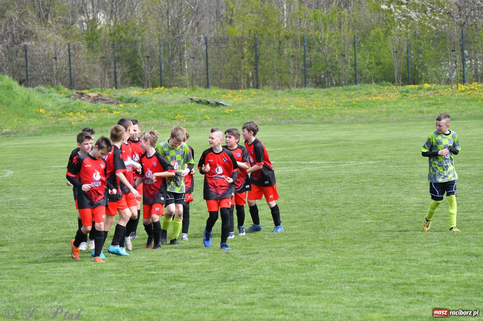 Zdjęcie w galerii na portalu naszraciborz.pl: Porażka młodzików Unii w starciu ze Szczerbicami [FOTO] wiadomości z regionu
