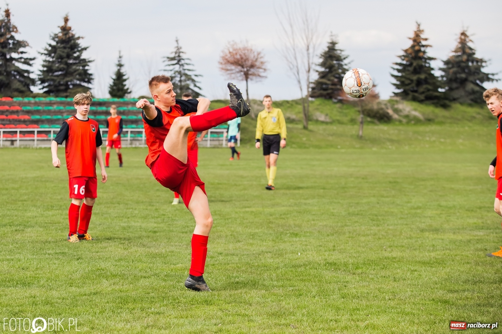 Zdjęcie w galerii na portalu naszraciborz.pl: Juniorzy Startu pokazali charakter [FOTO] wiadomości z regionu