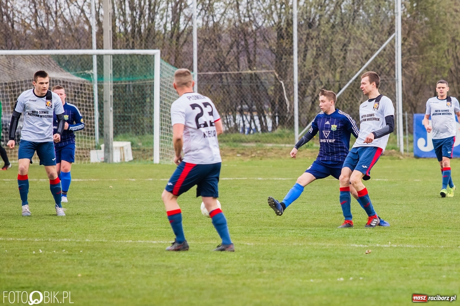 Zdjęcie w galerii na portalu naszraciborz.pl: Kobylski Płomień pochłonął rudzki Buk [FOTO] wiadomości z regionu