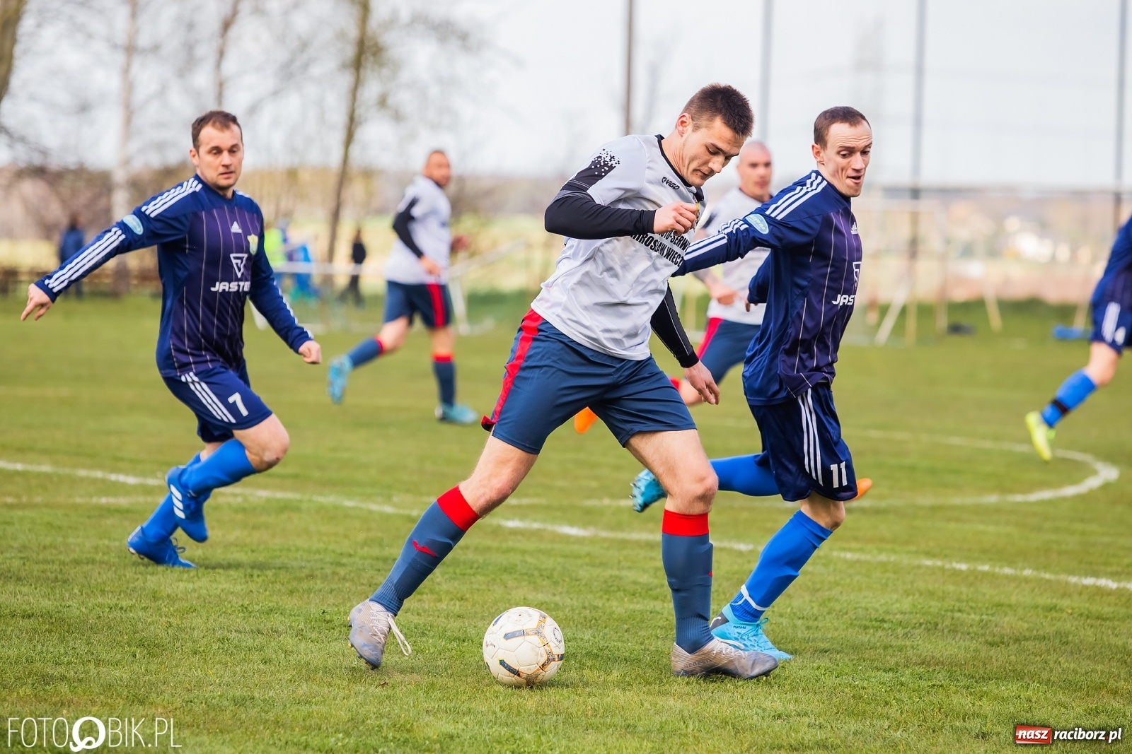 Zdjęcie w galerii na portalu naszraciborz.pl: Kobylski Płomień pochłonął rudzki Buk [FOTO] wiadomości z regionu