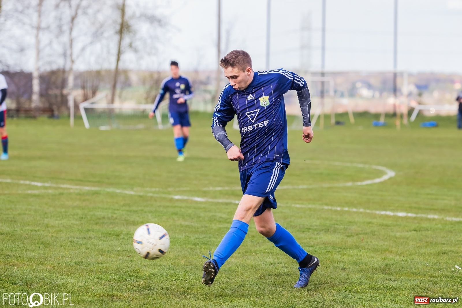 Zdjęcie w galerii na portalu naszraciborz.pl: Kobylski Płomień pochłonął rudzki Buk [FOTO] wiadomości z regionu