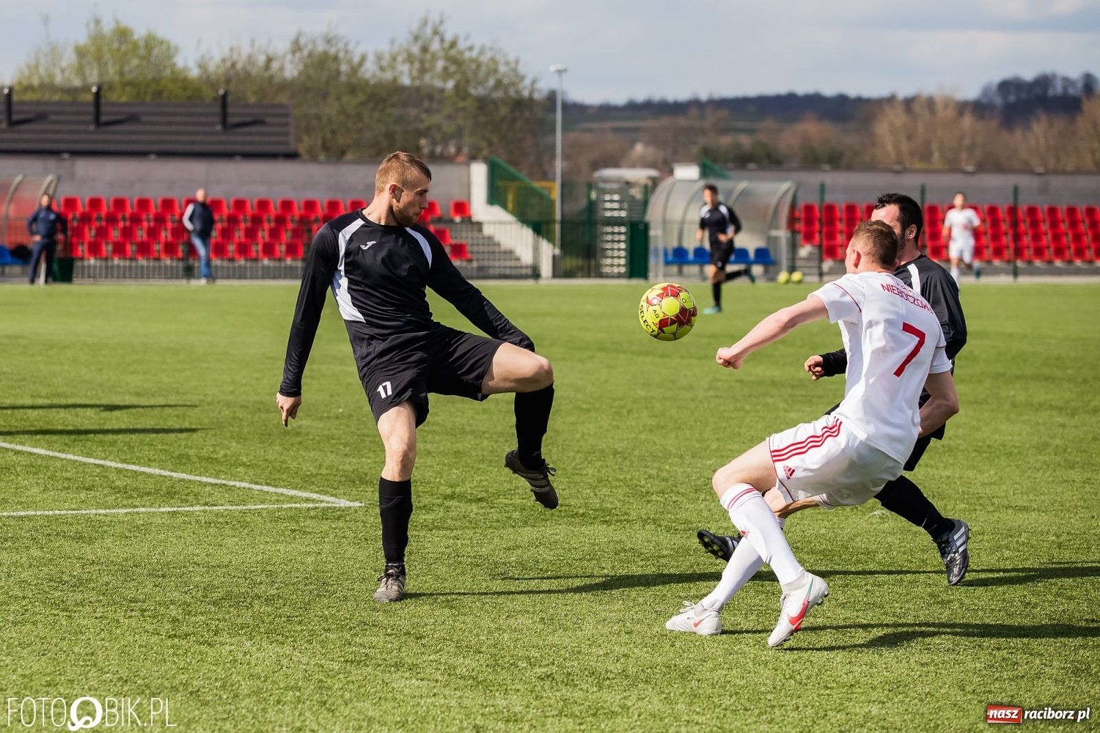 Zdjęcie w galerii na portalu naszraciborz.pl: Odra nie dała szans Brzeziu [FOTO] wiadomości z regionu