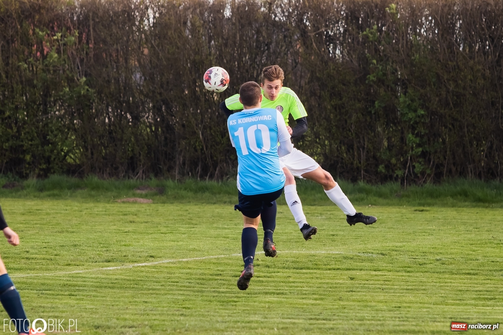Zdjęcie w galerii na portalu naszraciborz.pl: Wicelider górą w Kornowacu [FOTO] wiadomości z regionu