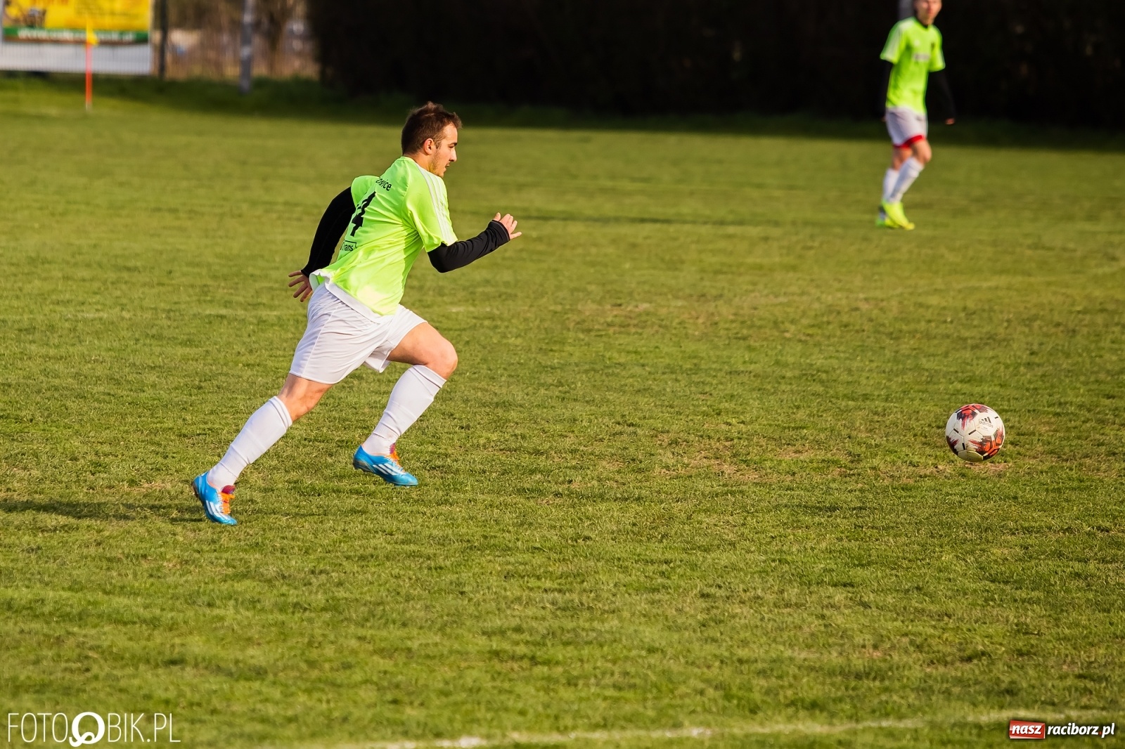 Zdjęcie w galerii na portalu naszraciborz.pl: Wicelider górą w Kornowacu [FOTO] wiadomości z regionu