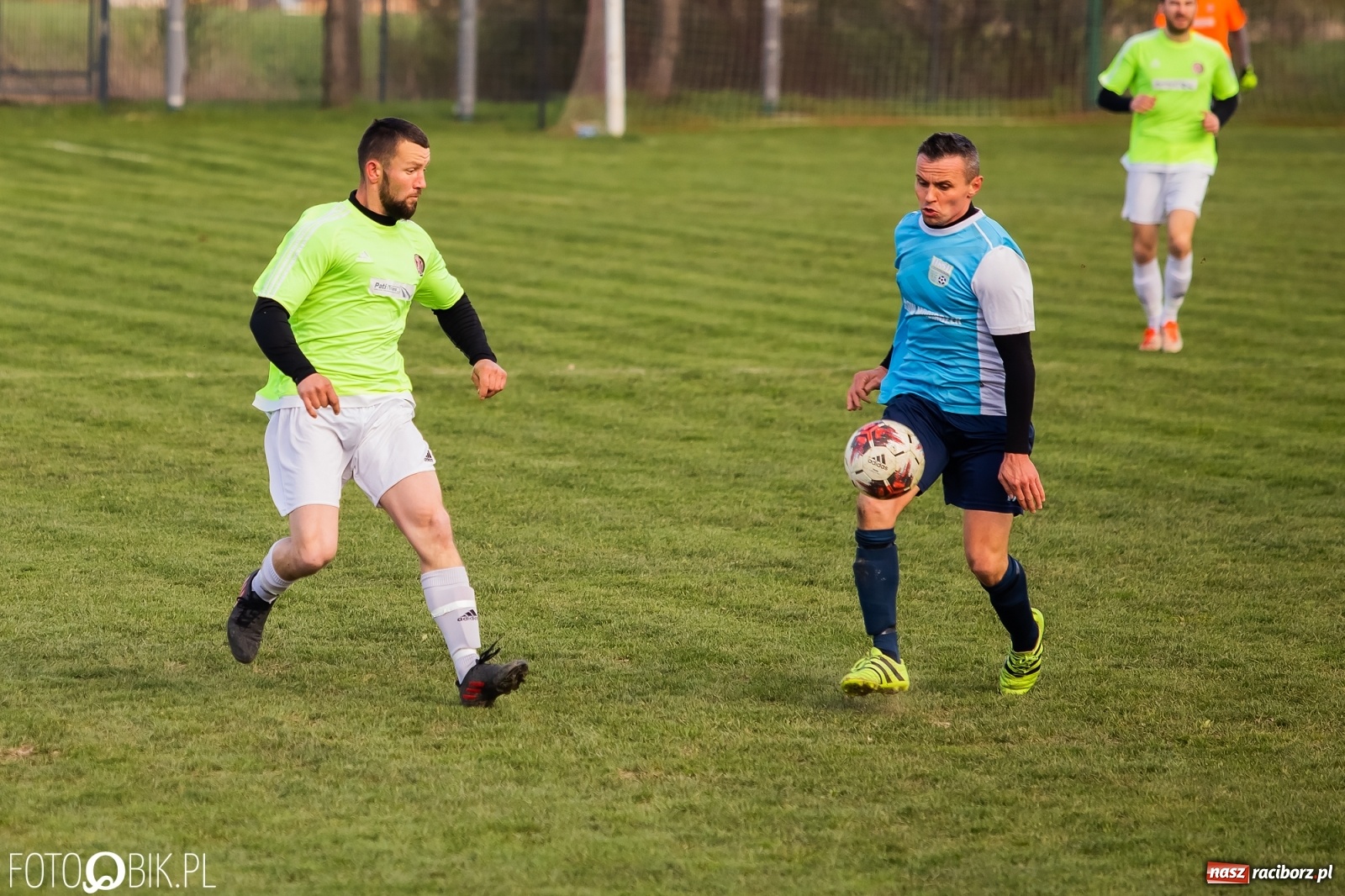 Zdjęcie w galerii na portalu naszraciborz.pl: Wicelider górą w Kornowacu [FOTO] wiadomości z regionu
