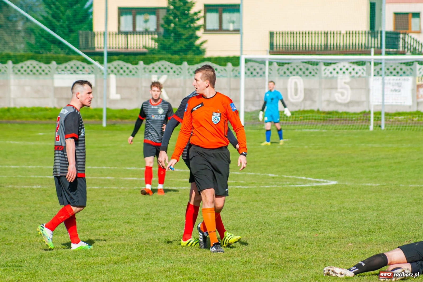 Zdjęcie w galerii na portalu naszraciborz.pl: Sytuacji co niemiara, tylko goli brak [FOTO]  wiadomości z regionu