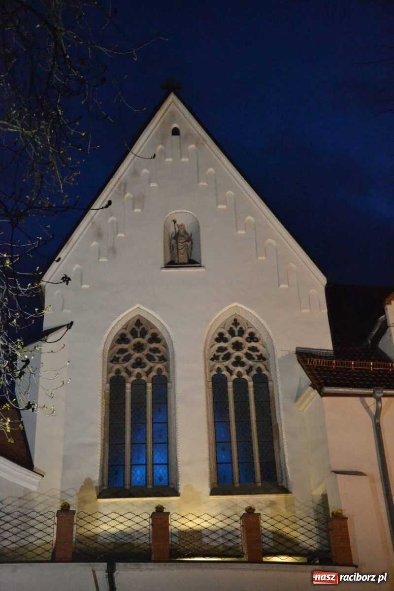 Zdjęcie w galerii na portalu naszraciborz.pl: Raciborski zamek ma nowe aranżacje świetlne [FOTO] wiadomości z regionu