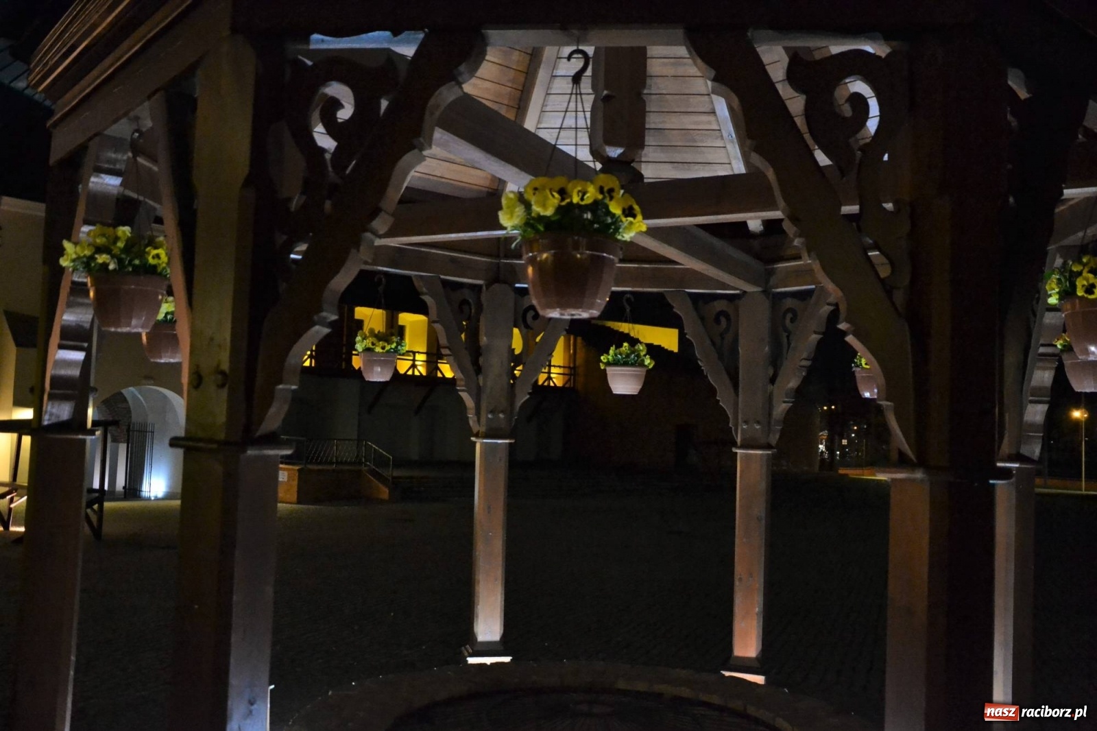 Zdjęcie w galerii na portalu naszraciborz.pl: Raciborski zamek ma nowe aranżacje świetlne [FOTO] wiadomości z regionu